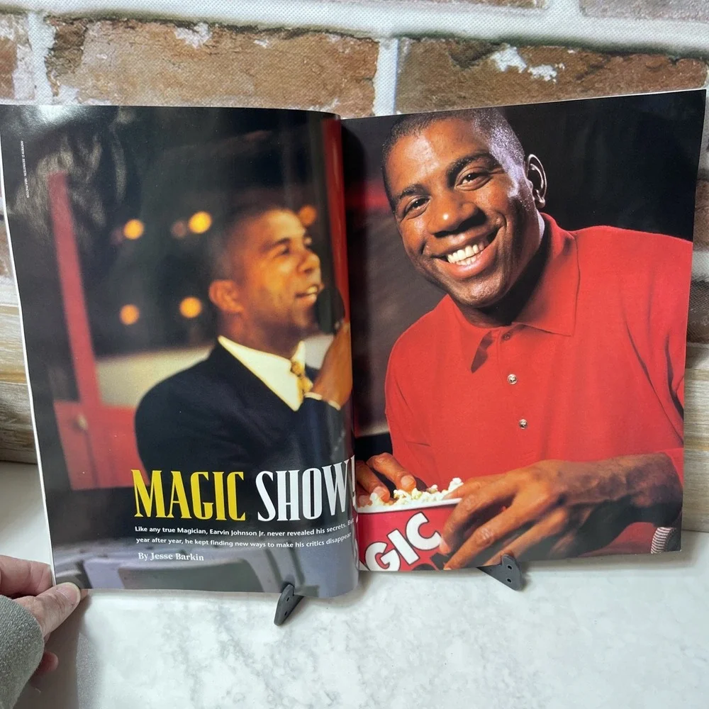 Magic Johnson Sports Hero's Magazine
